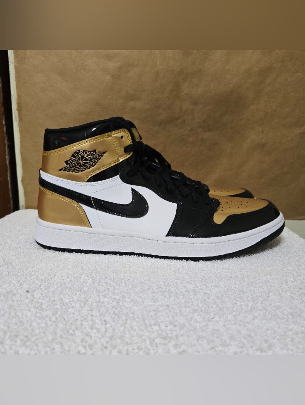 Air Jordan 1 High Gold Toe Golf